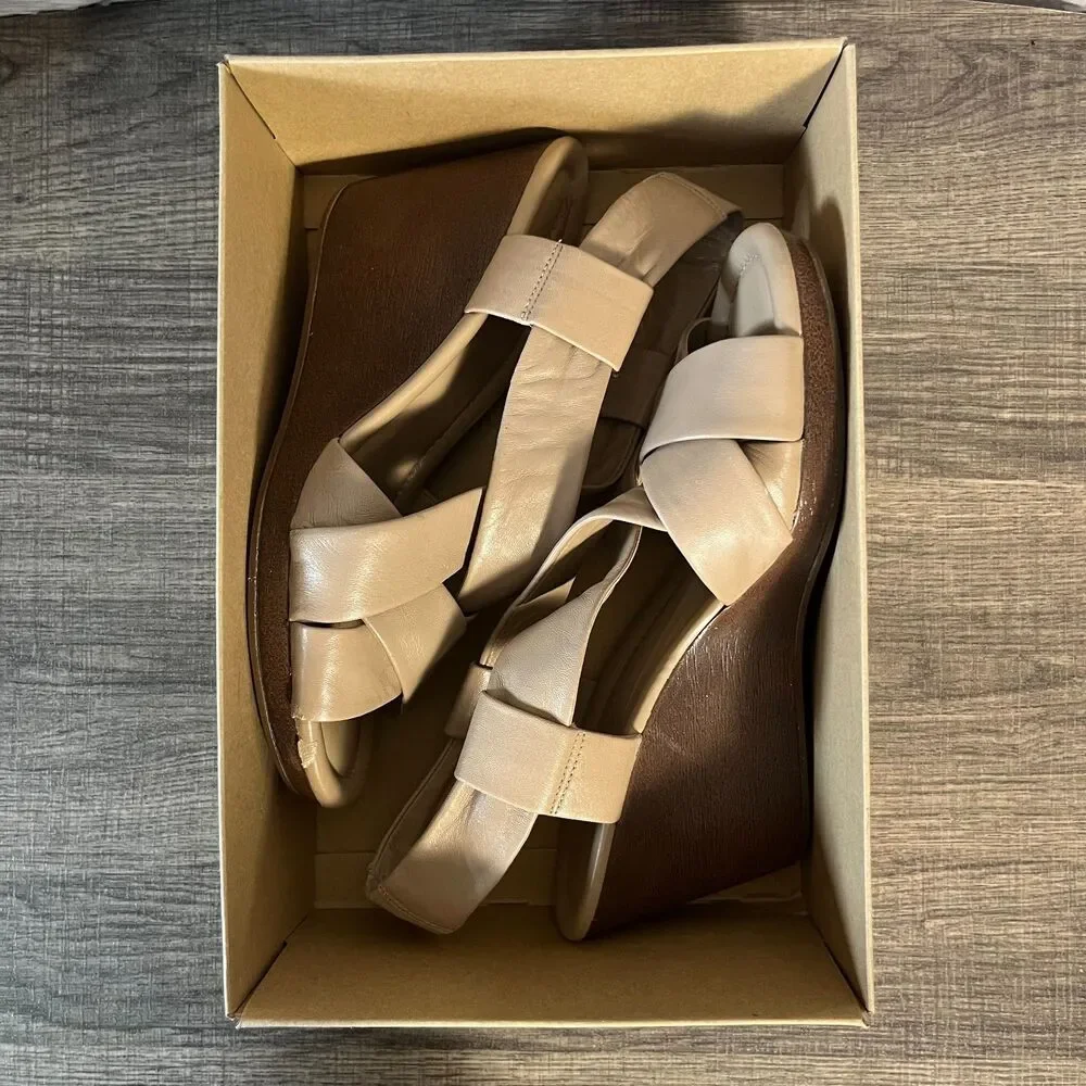 Cole Haan Air Dinah Wedge Sandals Size 8B  Cove Nappa Tan D37477 Collab Heels